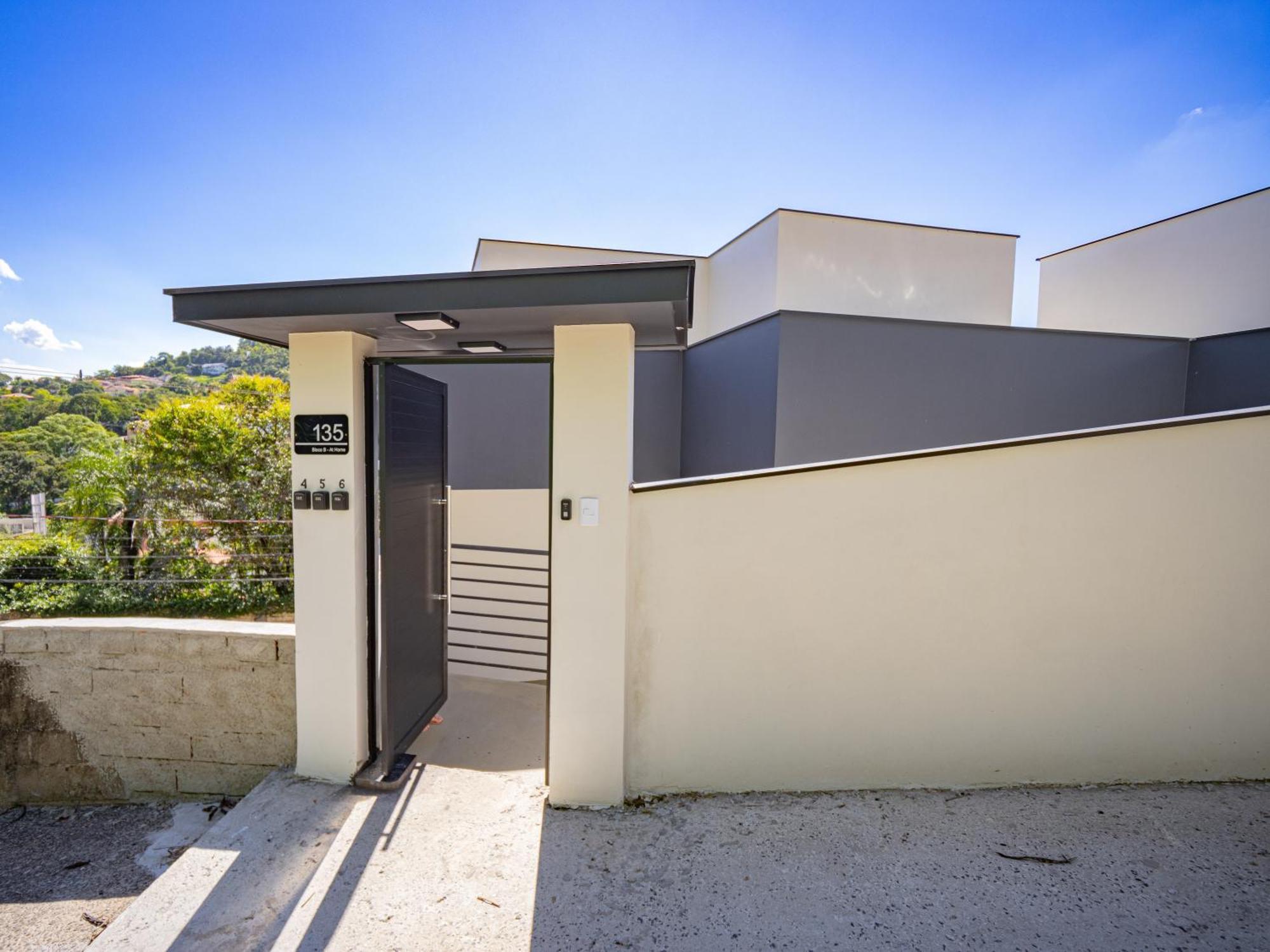 Loft Moderno Com Vista Para As Montanhas Apartman Águas de Lindóia Kültér fotó